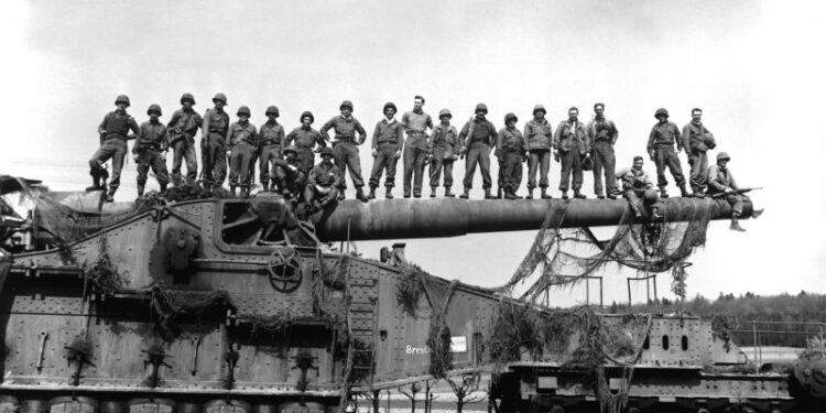 El gigantesco cañón creado por los nazis para destruir fortalezas consideradas indestructibles