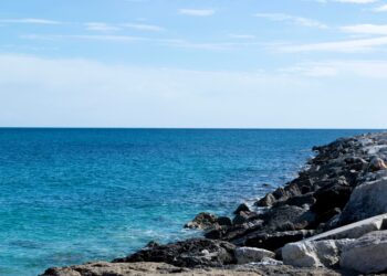Un nuevo estudio revela que los cambios en el nivel del mar ayudaron a mantener estable el clima de la Tierra durante millones de años