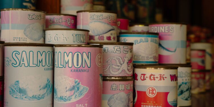 Si tienes latas de alimentos en casa, tienes un tesoro: descubre cómo reutilizarlas para organizar tu cocina