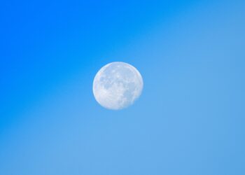 Justo después de encontrar agua fuera del planeta Tierra, China lanza una misión espacial y sorprende a SpaceX