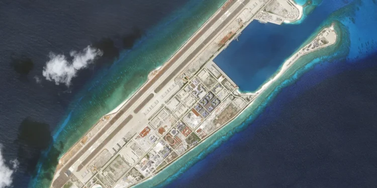 Satélite comercial sobrevuela el mar de China Meridional y encuentra una isla que no existía
