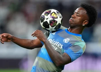 Real Madrid llega al límite para renovar a Vinícius Júnior y salario ofrecido al brasileño llama la atención