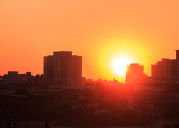 Un nuevo estudio revela que el cambio climático acelera el envejecimiento
