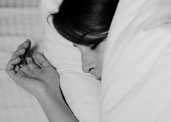 Hacer ejercicio todos los días es bueno para mantener el cuerpo saludable, pero dormir podría ser aún más importante