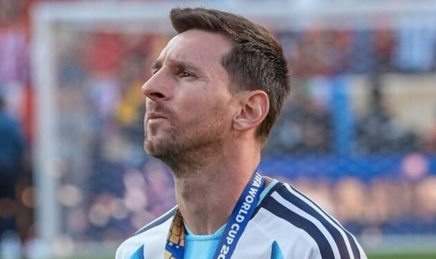 Justo después de perder a su padre, Messi anticipa el final de su carrera en el fútbol y se despide