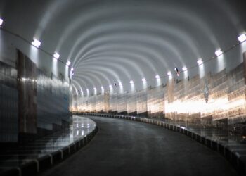 Túnel submarino más grande del