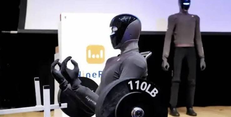 Presentan hong kong robot humanoide