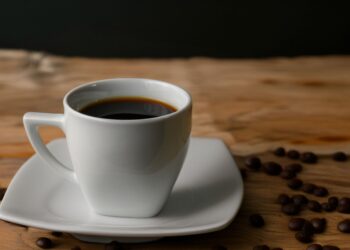 Según ciencia quienes beben tazas