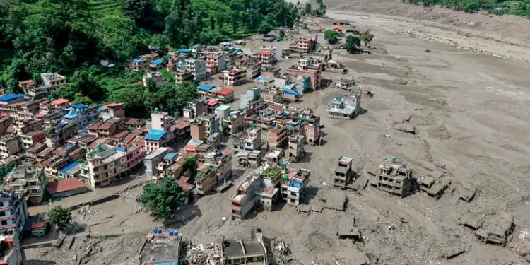 Tras sismo una avalancha nepal