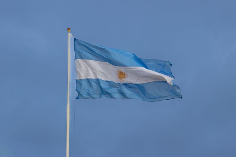 Argentina busca voluntarios para vivir gratis a cambio de trabajar 24 horas por semana creando contenido para redes sociales
