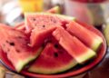 Si tienes una sandía en casa, tienes un tesoro: el truco de China que transforma la fruta en un sorbete sin necesidad de usar una licuadora