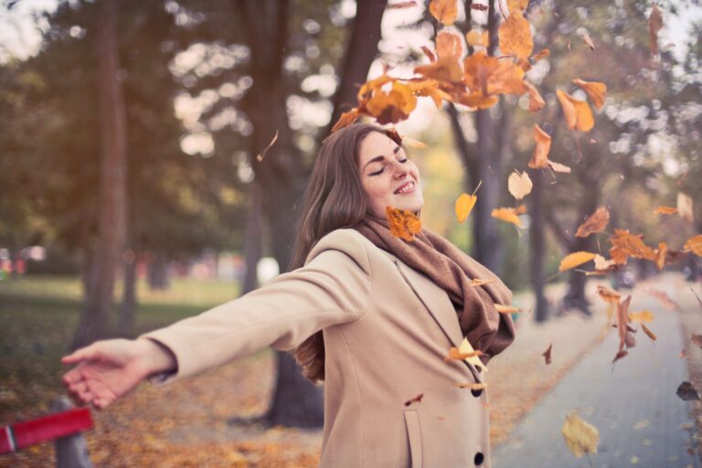 La lección de un antiguo proverbio chino: "Si quieres ser feliz durante una semana, cásate; si quieres ser feliz durante un mes, mata un cerdo; pero si quieres ser feliz toda la vida, planta un jardín"