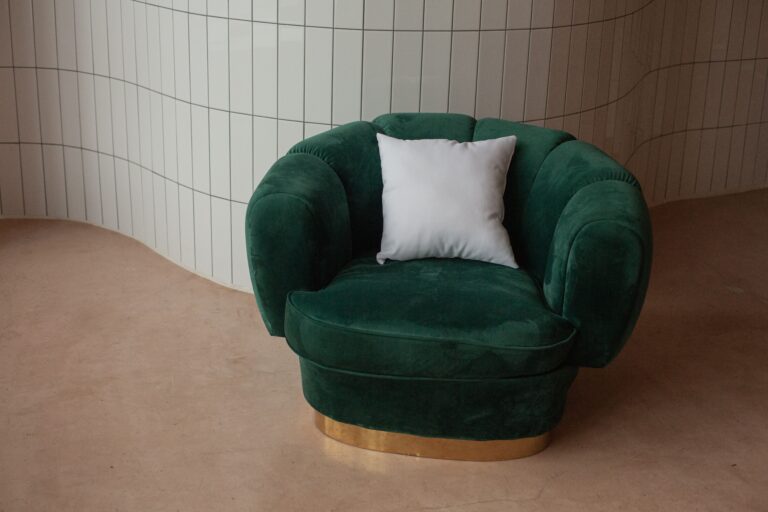 Adiós a los sillones tradicionales: la nueva tendencia de 2027 crea una sensación de amplitud y además es más cómoda y moderna