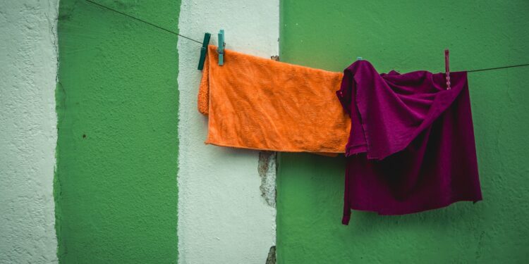 No tires las toallas viejas de tu casa: 7 ideas para reciclarlas sin necesidad de coser