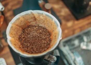 Tardé mucho tiempo en entender por qué no debería tirar los posos de café usados a la basura