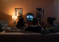 Hacer actividad física después de un día estresante es bueno para el cerebro, pero ver televisión podría ser aún mejor, revela un estudio