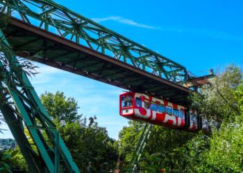 Construido tren volador alemania desafía