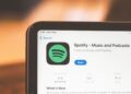 Alerta global para todas las personas que utilizan Spotify para escuchar música