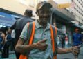 Las personas agradecen los conductores