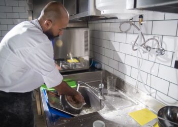 Dice psicología las personas cocinan