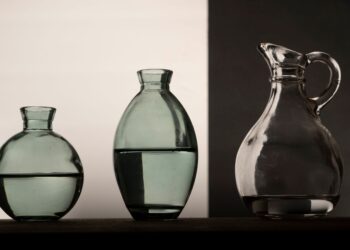 Mezclar vinagre blanco con agua