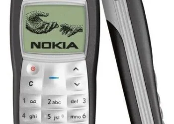 Mientras apple presenta iphone nokia