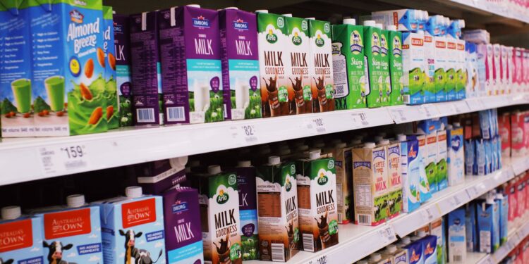 Tienes una caja leche vacía
