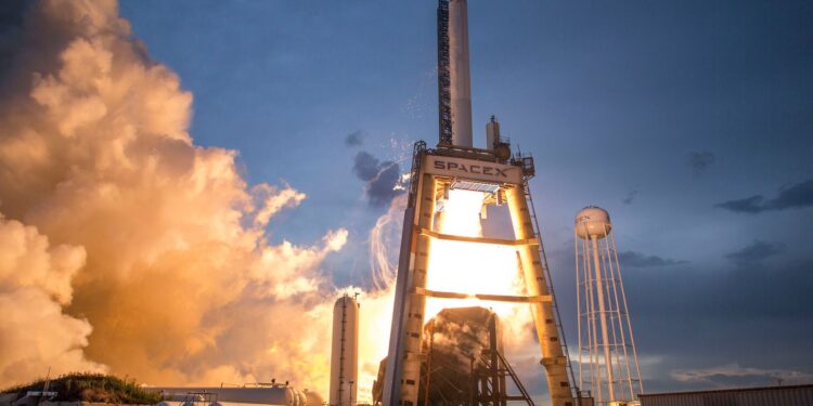 Spacex realiza una misión misteriosa