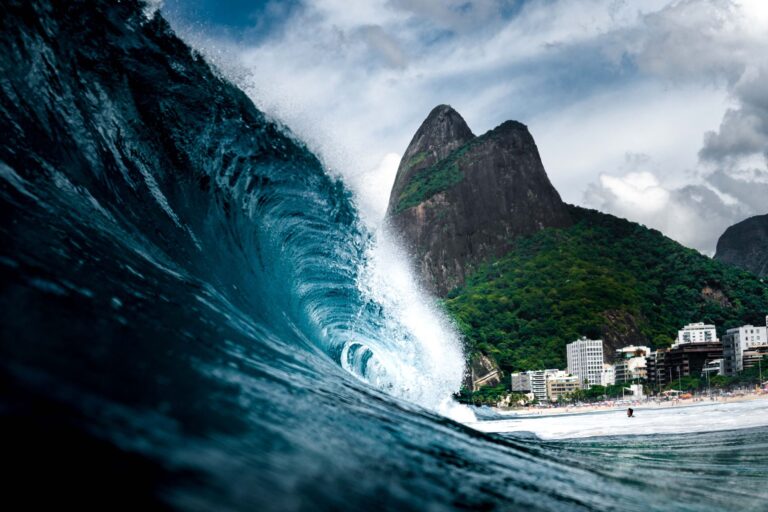 Tsunami alcanza brasil activa una
