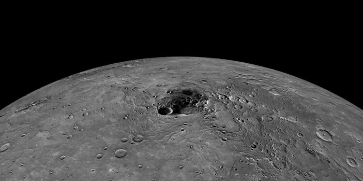 Enorme objeto impacta luna deja
