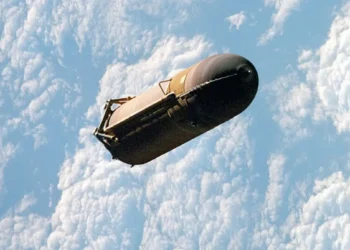 Tanque metros soltó espacio revelando