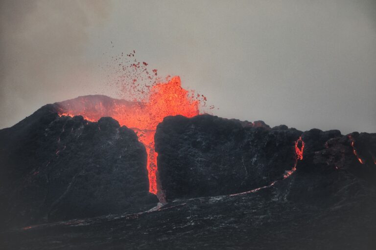 Los científicos detectan una nueva acumulación de magma en un supervolcán japonés que lleva milenios dormido