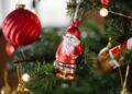 Adiós papá noel árbol navidad