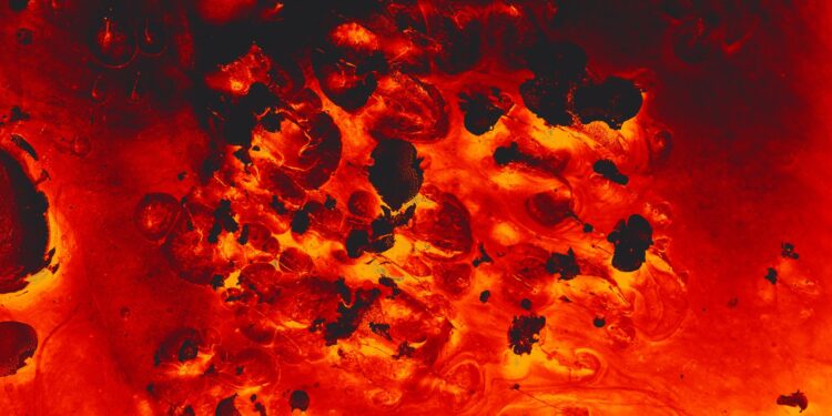 Astrónomos descubren planeta cubierto lava