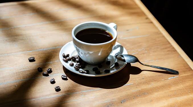 La ciencia acaba de confirmarlo y los cardiólogos coinciden: quienes beben café con moderación tienen una mejor función cardiovascular