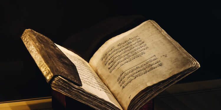 Un manuscrito medieval vinculado a Enrique VIII revela una historia oculta durante siglos