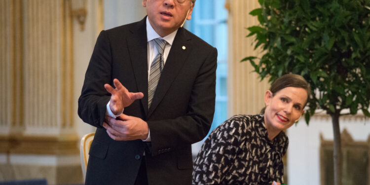 Kazuo ishiguro nobel literatura inteligencia