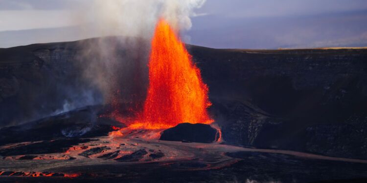 Kilauea lanzado fuentes lava los