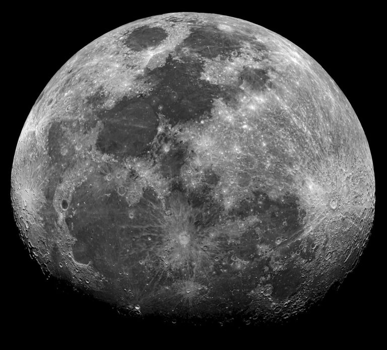 Nasa descubre nuevo cráter luna
