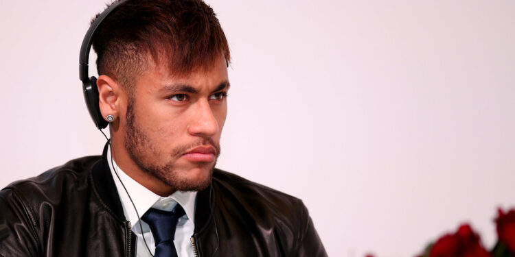Poco después dejar selección neymar
