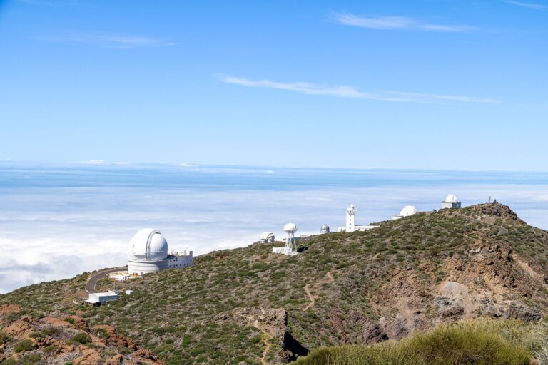 Telescopio creado fotografiar galaxias lejanas