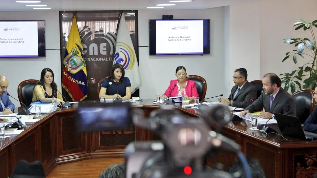 CNE proclama resultados oficiales de consulta popular