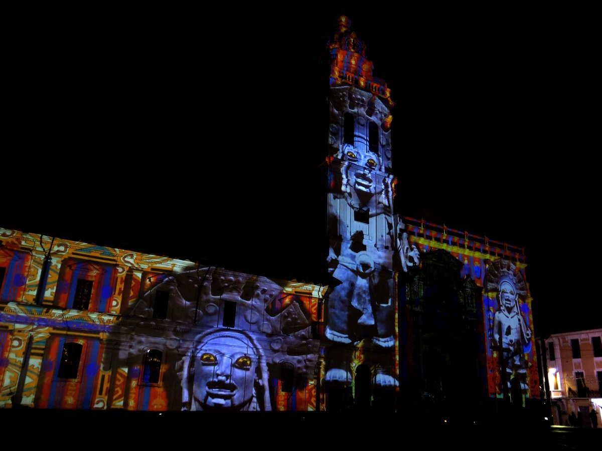 Espectáculo de luces en el Centro Histórico de Quito | Vistazo
