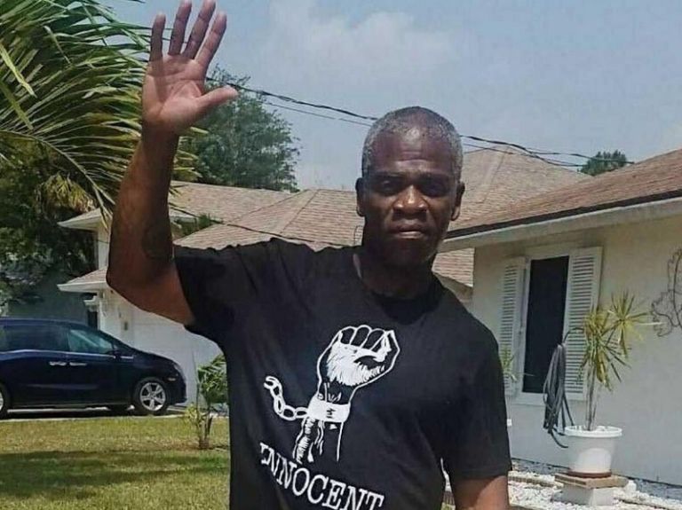 Se trata de Leonard Cure, de 51 años, quien fue inculpado en Florida por un robo a mano armada en una tienda de licores. Foto tomada de: El Heraldo